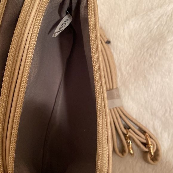 3 large compartment clutch wallet - Picture 7 of 7